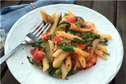 Penne with Smoked Gouda, Bell Pepper, and Spinach