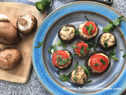 Mushrooms Stuffed with Chile & Onion